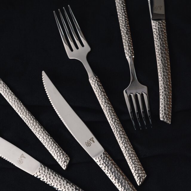 Vargen Thor Steakset Zilver Lava 2